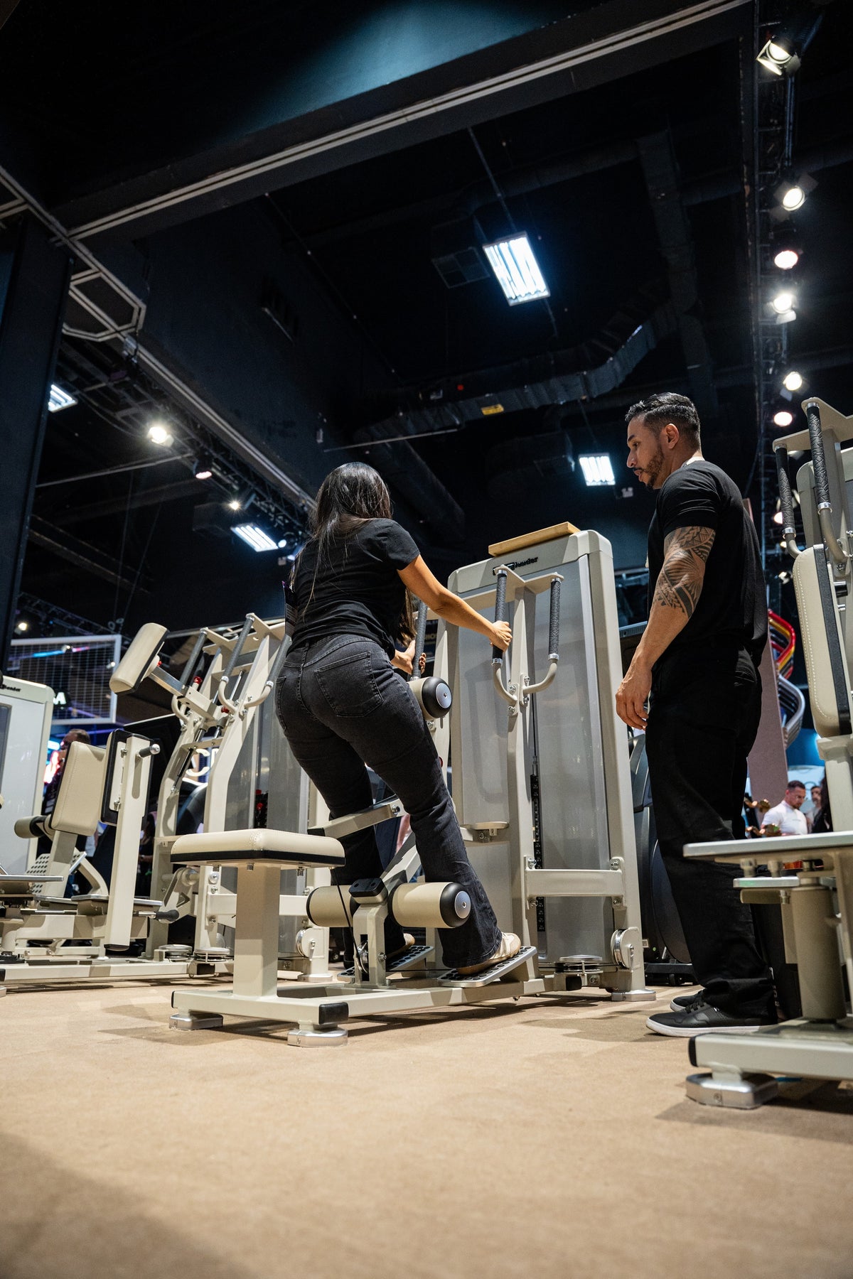 Athlete using the Gluteleader Standing Hip Thrust GL-1004 from the side
